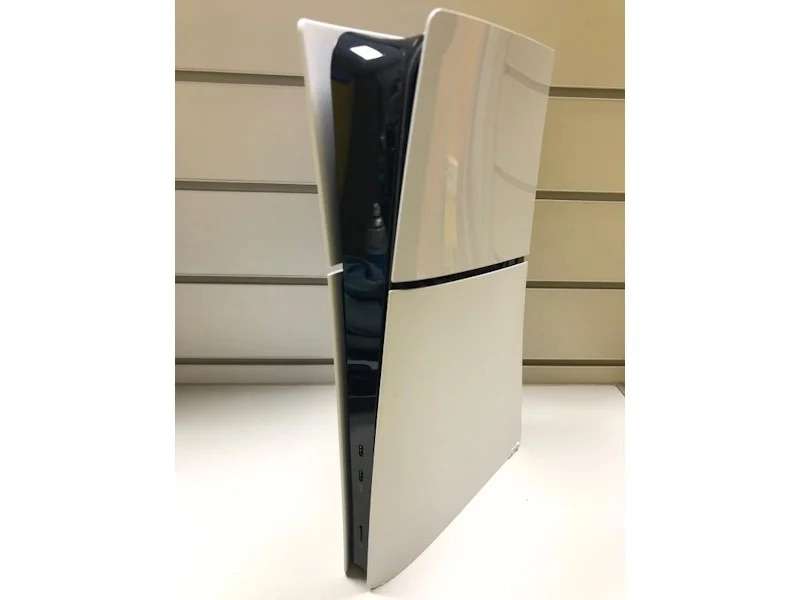 Playstation 5 Slim 1Tb - - Free Shipping