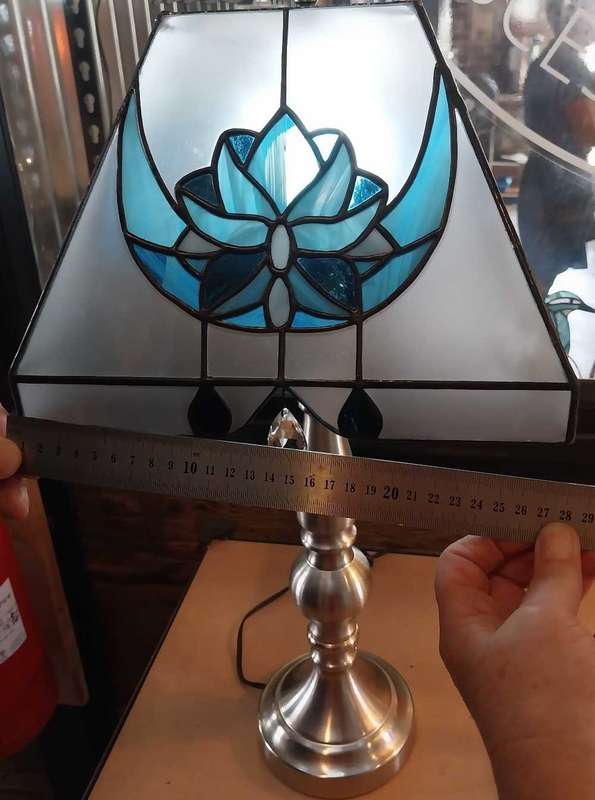 Stained Glass Lotus Lamp