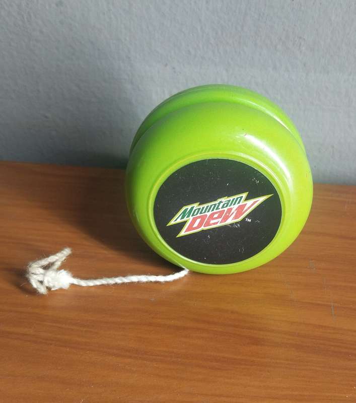 Vintage Mountain Dew Yo-Yo