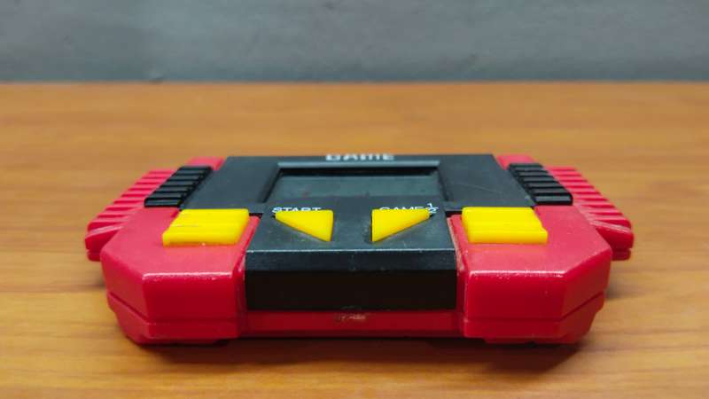 Vintage Handheld Frog Jump Game