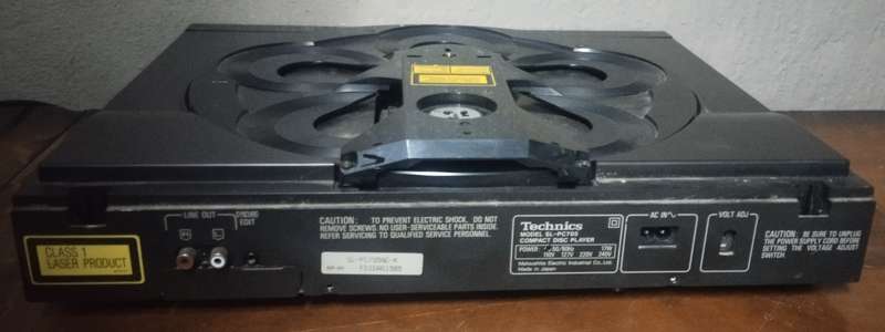 Technics SL-PC705 For Parts or Repair