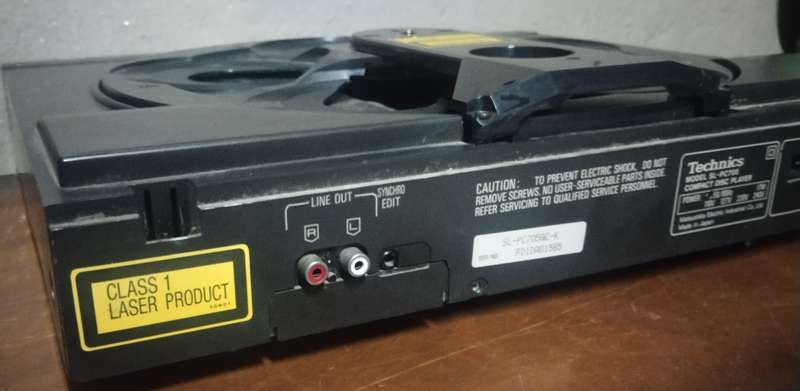 Technics SL-PC705 For Parts or Repair