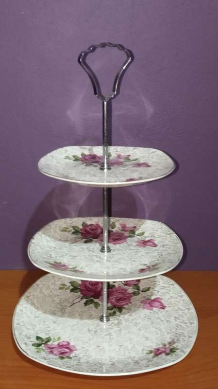 Midwinter Stylecraft Chintz Rose Three Tier Cake Plate