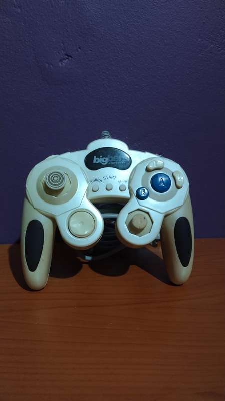 BigBen Nintendo GameCube Remote Controllers
