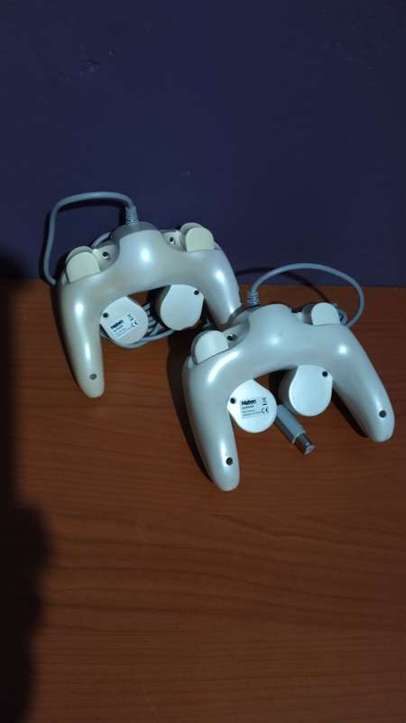 BigBen Nintendo GameCube Remote Controllers