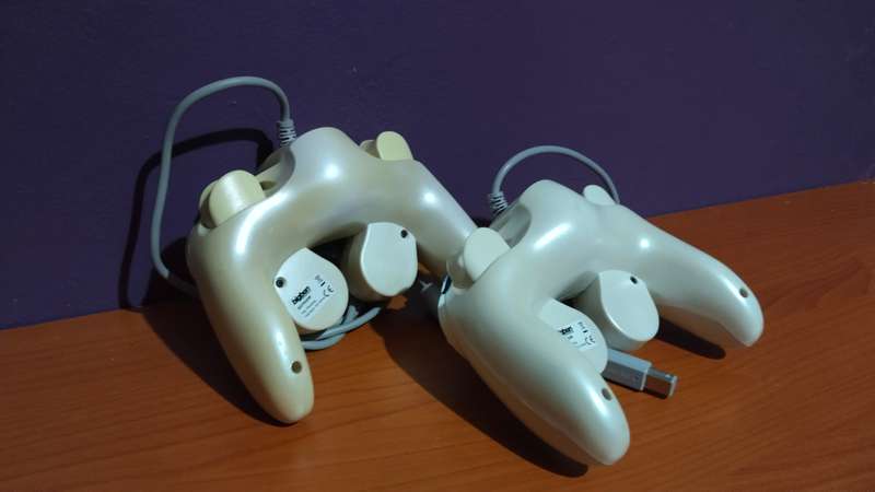 BigBen Nintendo GameCube Remote Controllers