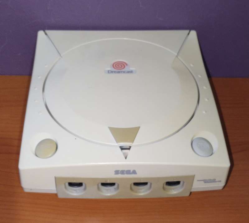 SEGA Dreamcast Console, Remote and Visual Memory Unit (Needs AV Cable)