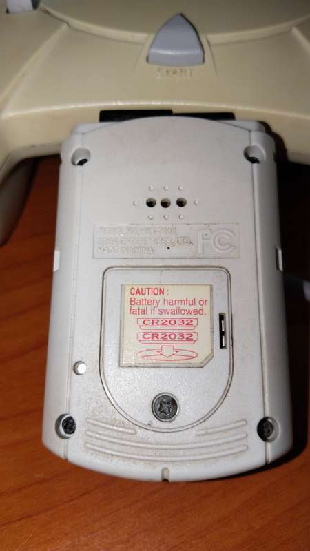 SEGA Dreamcast Console, Remote and Visual Memory Unit (Needs AV Cable)