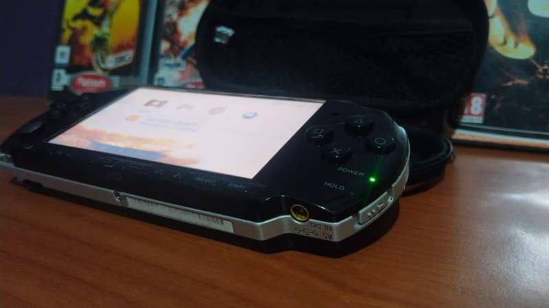 PSP 3000 Bundle