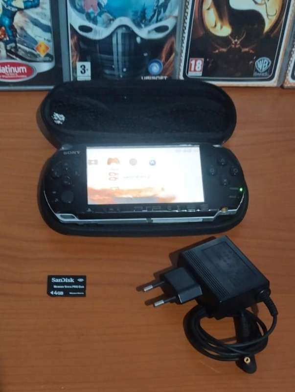 PSP 3000 Bundle