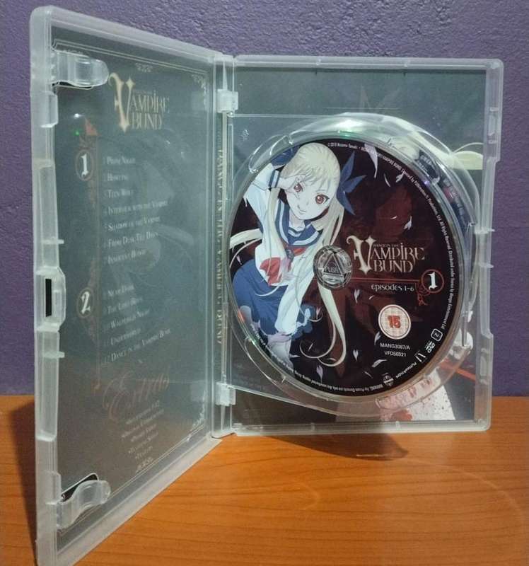 Dance in The Vampire Bund - DVD