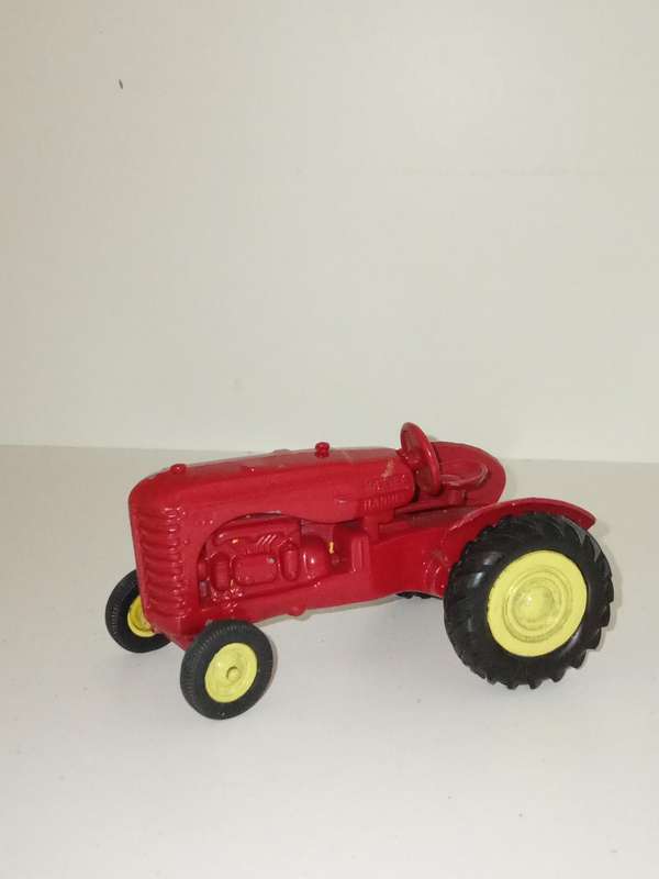SUPER RARE MASSY HARRIS TRACTOR MADE IN SOUTH AFRICA BY PMI 1:38 HOLY GRAIL ITEM FOR COLLECTORS
