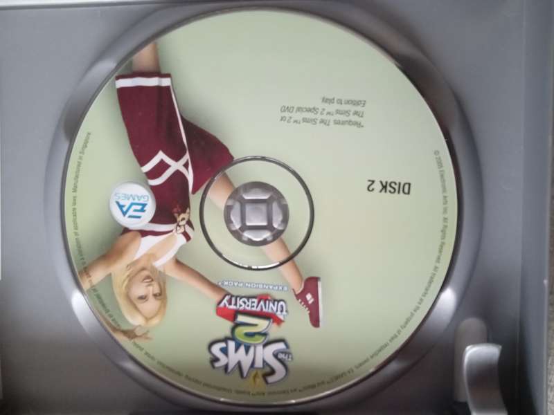 PC GAME SIMS 2 UNIVERSITY
