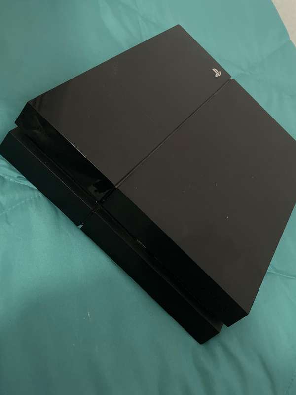 PS4