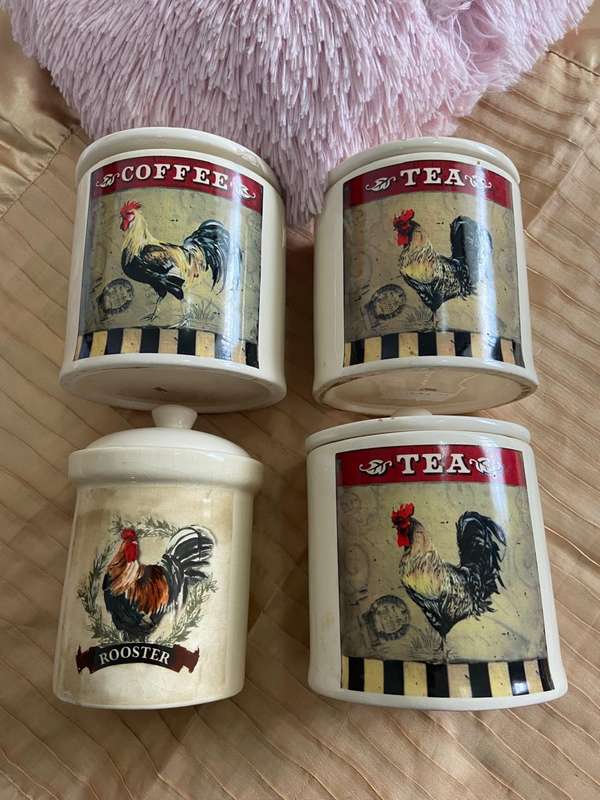 Assorted Kitchen Items, Second Hand, Lot 7 Of 11