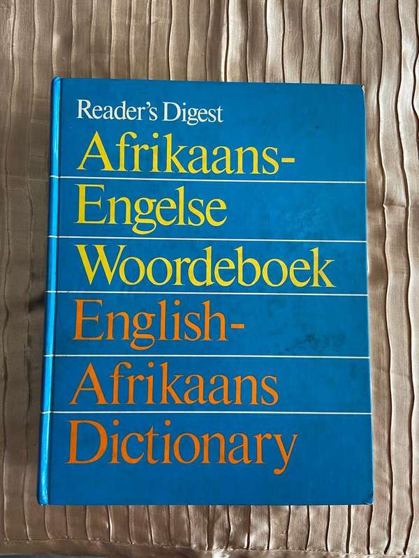 Assorted Afrikaans Books, Lot 6 Of 13