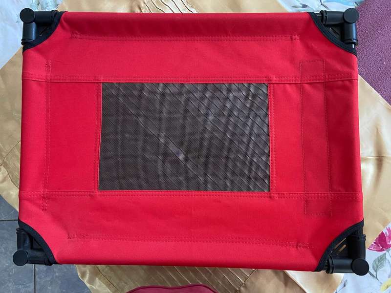Dog / Cat Bed, Lot 8 Of 13