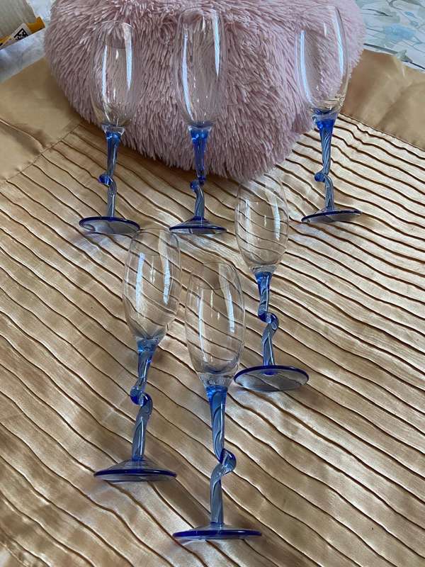 Champagne Glasses, Lot 10 Of 13