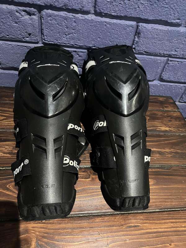 POLISPORT Devil Knee Guard Black