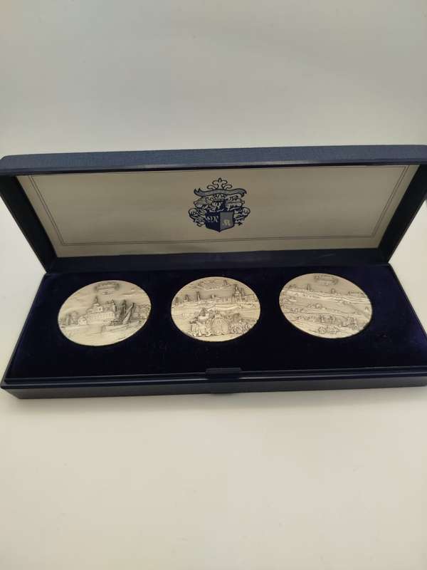 Alt Mannheim Medaillen-Serie  Limited Edition 3 Silver Medals in Original Case (999 Silver)
