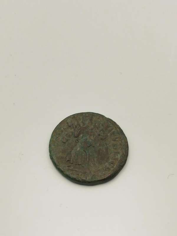 Ancient Roman AE3 Bronze Coin  Emperor Valentinian I (c. 364375 AD)  Victory Reverse