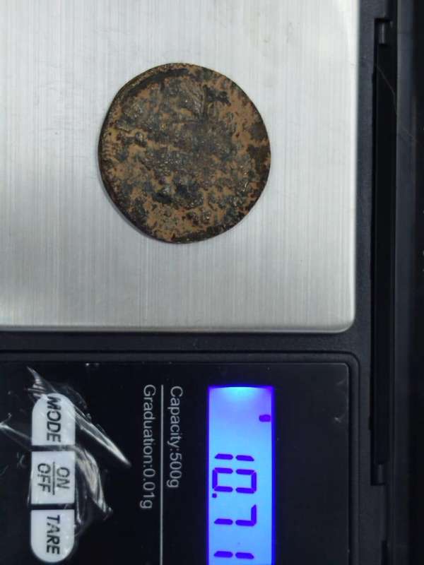 Ancient Roman Bronze Coin  Emperor with 3-Horse Chariot (Triga Reverse)  ±2nd Century AD  10.7
