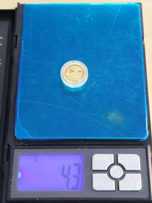  1999 R1 Gold Zulu Warrior Proof Coin  Cultural Series  24 Carat  COA & Box  RARE Limited Mi