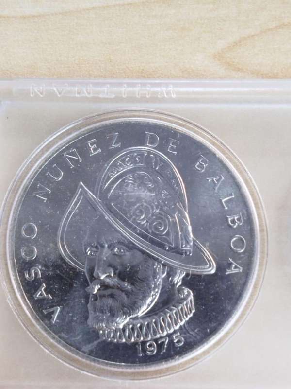 1975 Republic of Panama Proof Coin Set  Rare Collectible