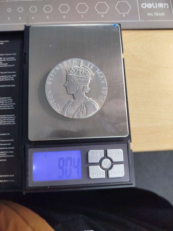 1937 George VI & Queen Elizabeth Coronation Medallion  99.85% Fine Silver (90.4g)  Ultra Rare