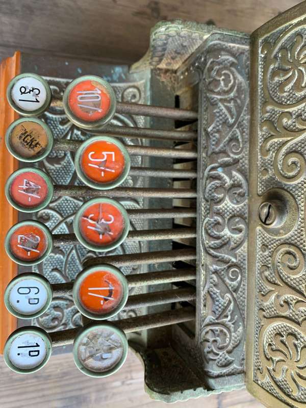 A 1902 model 5 (Dayton Ohio) candy store National Cash Register.