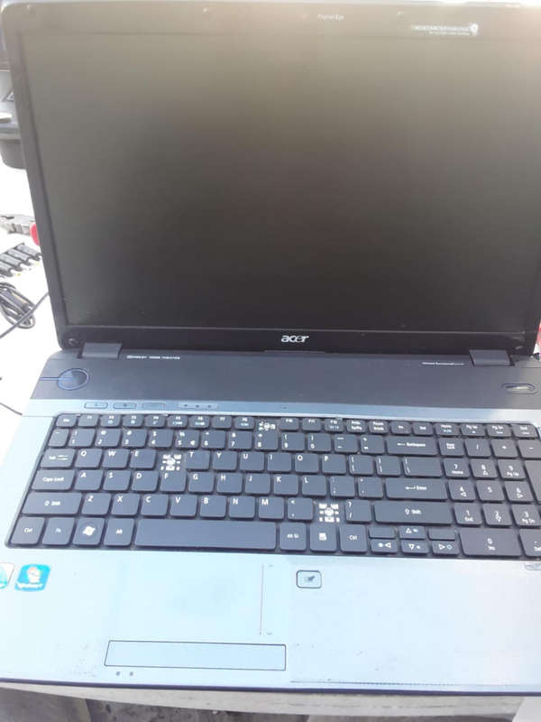 Faulty i3 Acer Aspire 7740 ( Death motherboard)