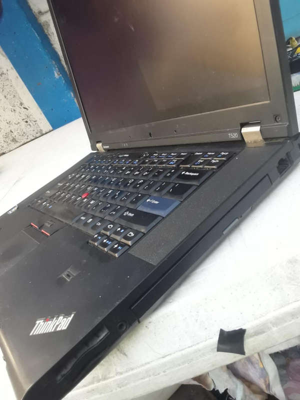 Lenovo ThinkPad T520  i3 second generation