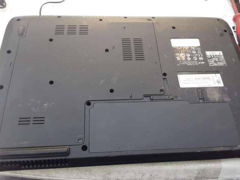 Faulty i3 Acer Aspire 7740 ( Death motherboard)