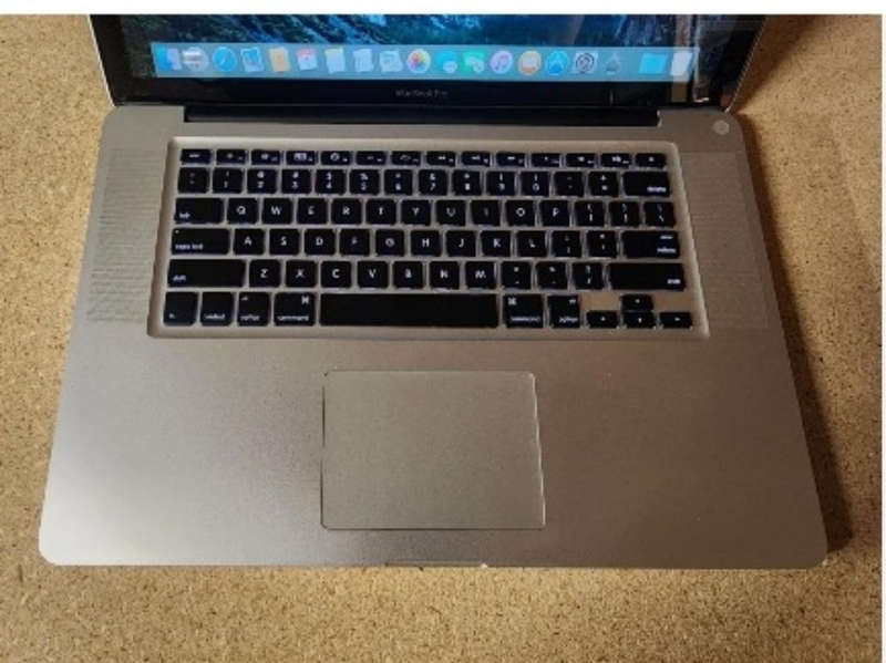 Macbook Pro Unibody A1286, 15 inch Duo cores