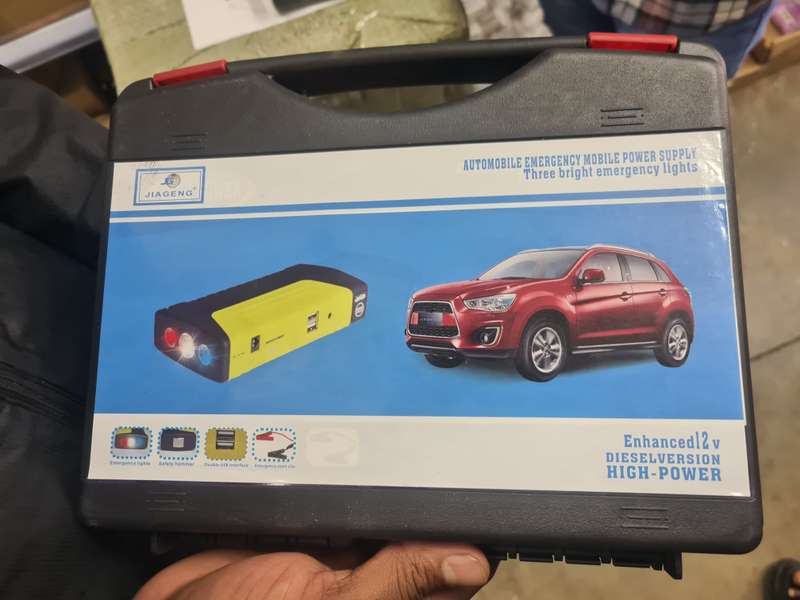 12V Automobile Starting Power Supply TM15A