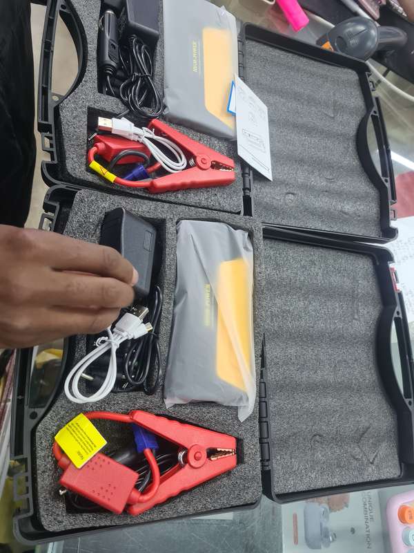 12V Automobile Starting Power Supply TM15A