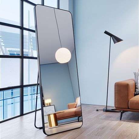 FREE-STANDING MIRROR