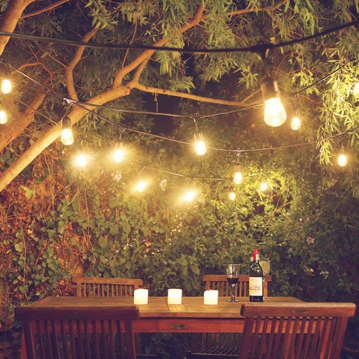 5m 220V LED Outdoor String Lights Warm White, 10 x Hanging Sockets