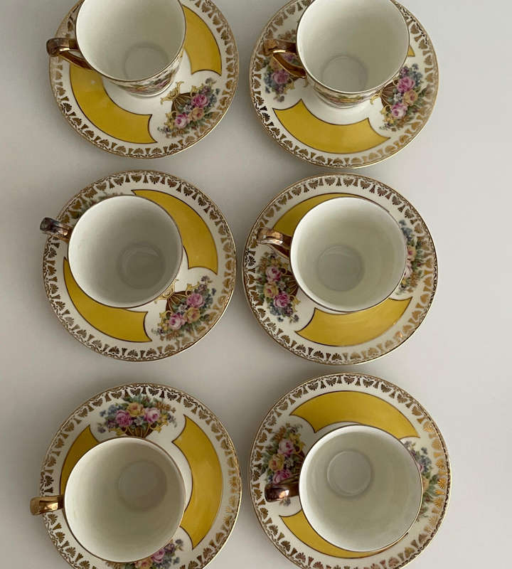 Vintage Protea China 15-Piece Tea Set  Yellow Floral with Gilt Trim