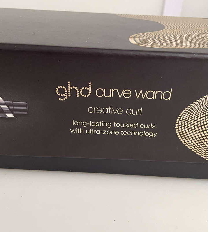 GHD Curve Creative Curl Wand CTWA22  Mint Condition with Box & Heat-Resistant Glove