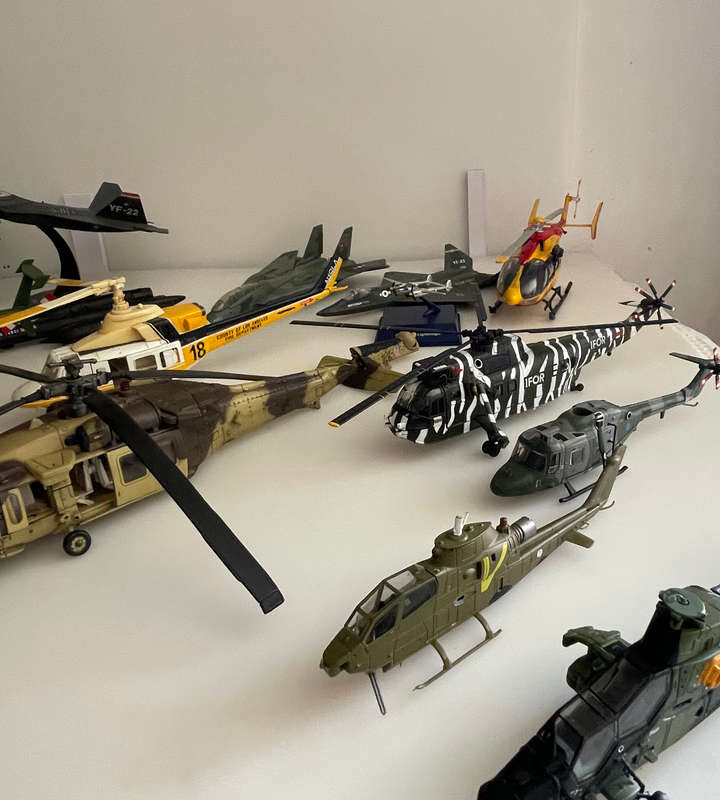 27 Model Aircraft Collection  Metal & Plastic, As-Is Auction with Stands & Accessories