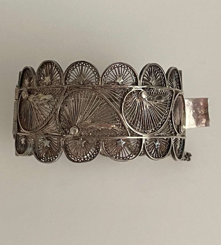 Antique Silver Filigree Bracelet  Handcrafted Ornate Design  30mm Wide  30.1g  Small to Medium