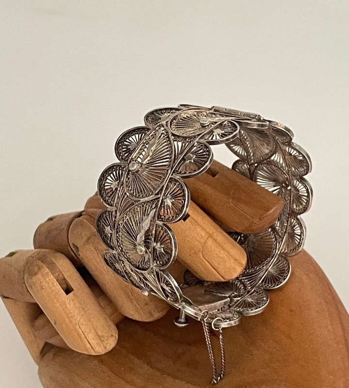 Antique Silver Filigree Bracelet  Handcrafted Ornate Design  30mm Wide  30.1g  Small to Medium