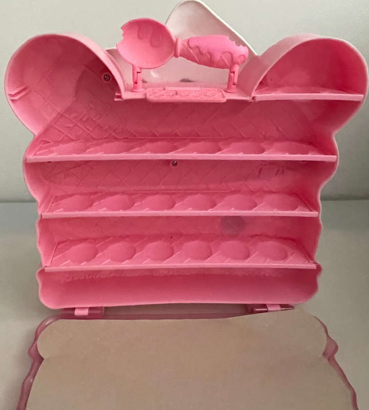 Preowned Girl Toy Collection: 2x LOL Surprise Dolls, Num Noms, Shopkins, 3x Banana - Reduced!