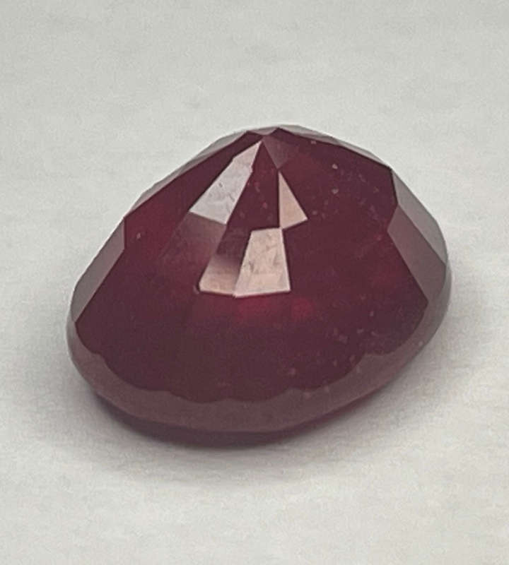 Bargain - Oval Cut 4.51ct Strong Red Ruby Gemstone (GISA Certified)