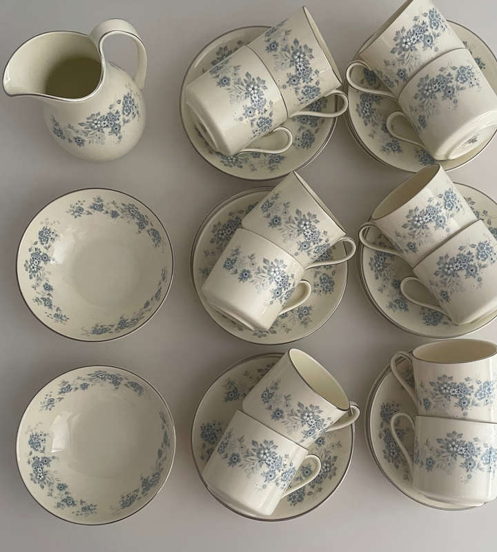 Vintage 27-Piece Michelle by Royal Doulton H 5078 - Romance Collection - Discontinued Blue & White