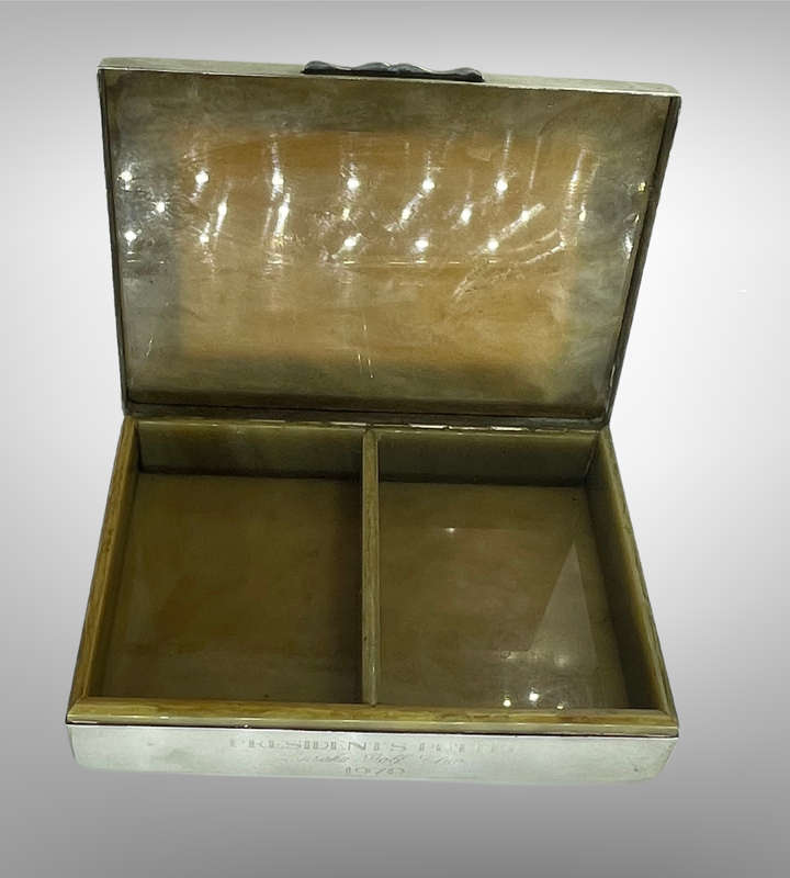 1970 Presidents Putter Lusaka Golf Club Commemorative Box  Aristocrat Jewelry box
