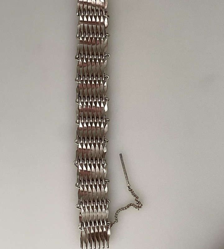 1950s Western Germany Vintage 7-Bar Gate Link Bracelet  Chunky Eloxal Aluminum  Lightweight 22g