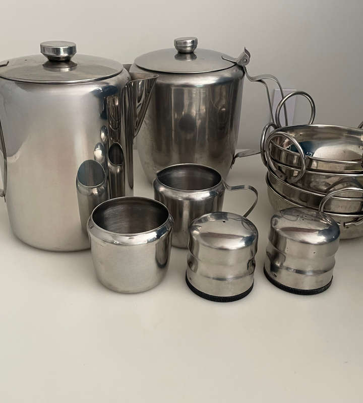 10-Piece 18-8 Stainless Steel Set