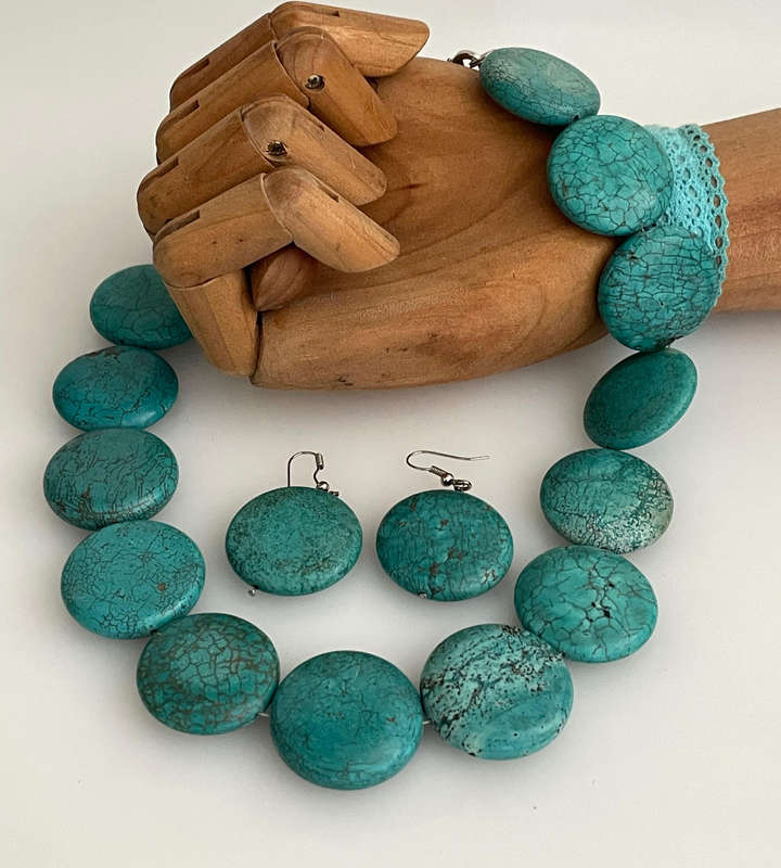 Chunky Turquoise Stone Flat Round Bead Necklace & Post Earrings Set  32mm Stones  Heavy Statement